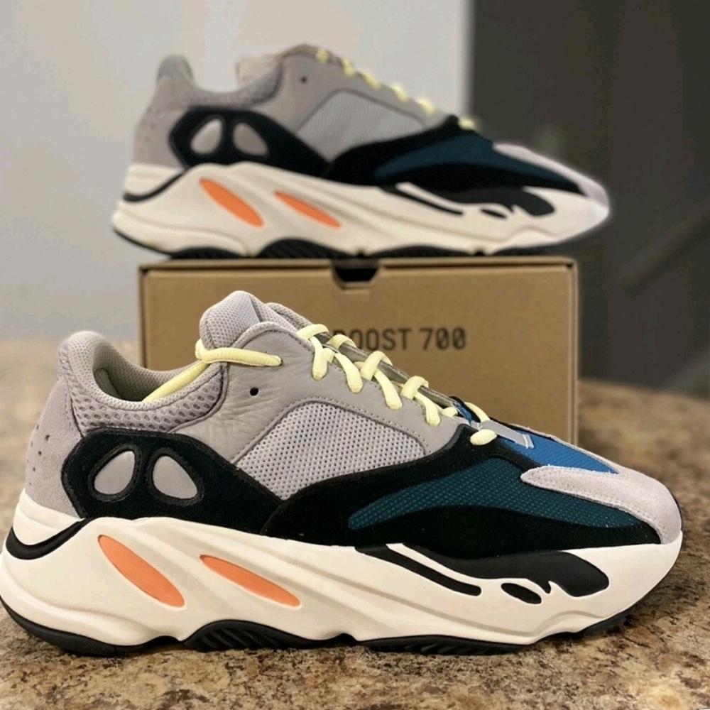 Adidas Yeezy Boost 700 Wave Runner Solid Grey B75571  Sz 6.5